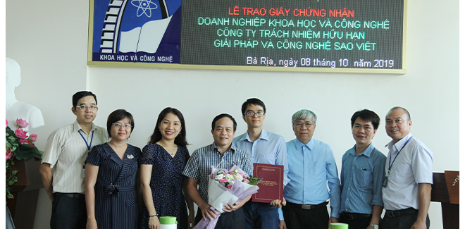 Lễ trao quyết định - Doanh nghiệp khoa học và Công nghệ cho công  ty (2019)